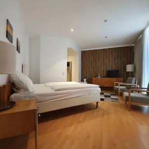 https://erlanger-hof.find-berlin-hotels.com